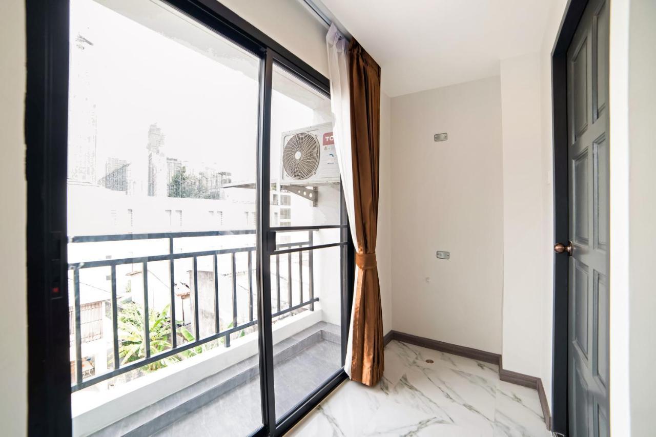 Roomquest Sukhumvit36 Bts Thonglor Bangkok Bagian luar foto